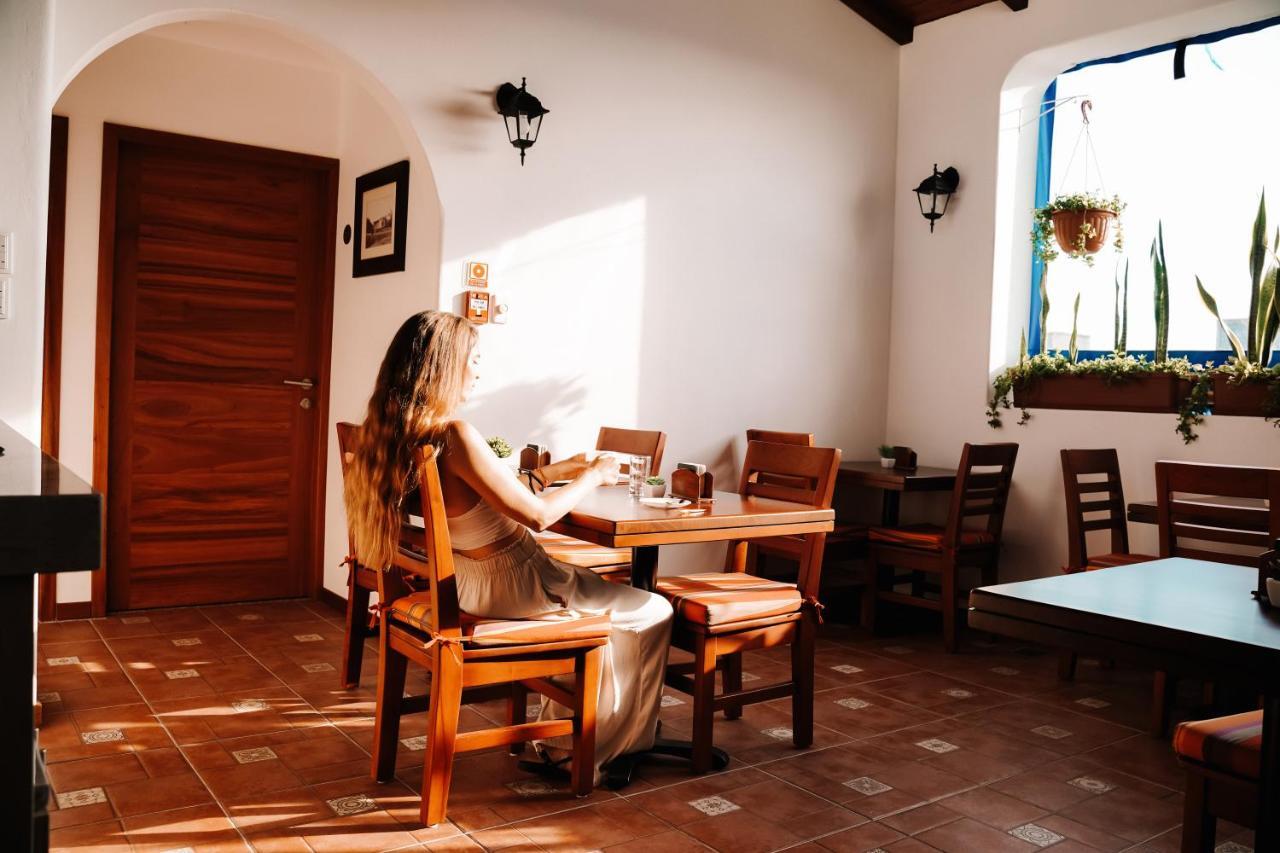 Hotel Cucuve Пуэрто-Айора Экстерьер фото